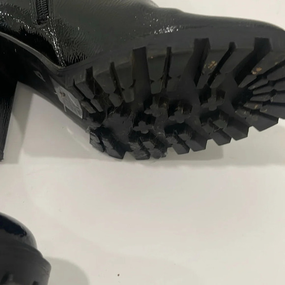 Forever21 black faux platform ankle booting size 8 - Picture 6 of 16